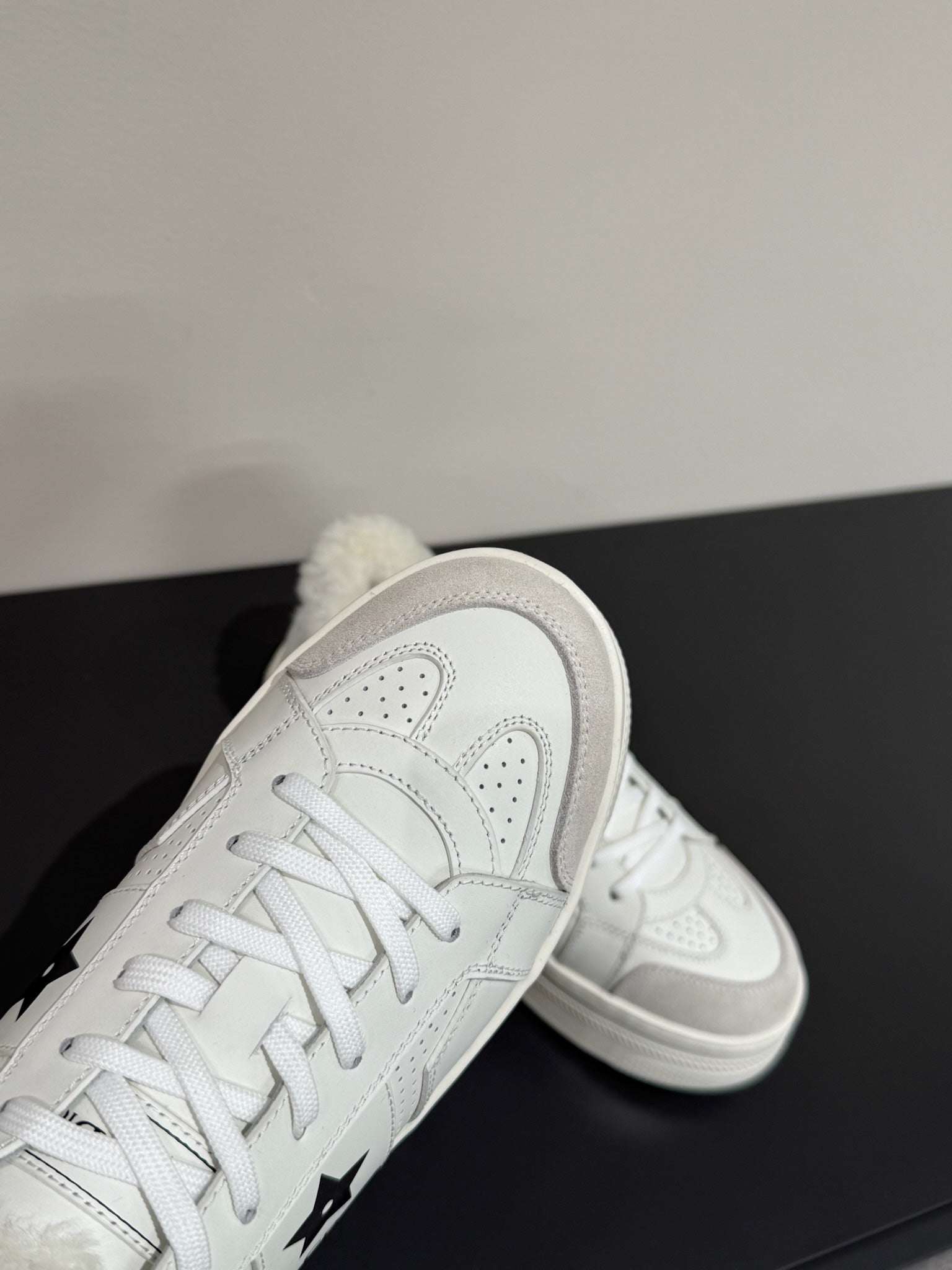 BLACK STAR SNEAKER WHITE CALFSKIN AND SUEDE CALFSKIN WITH SHEARLING LINING