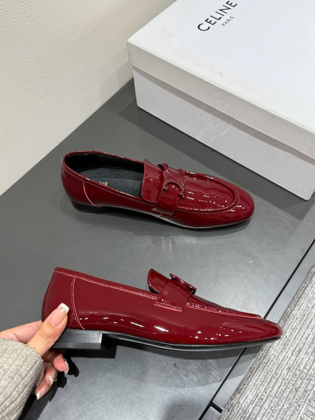 TRIOMPHE LOAFERS IN MAROON RED PATENT CALFSKIN