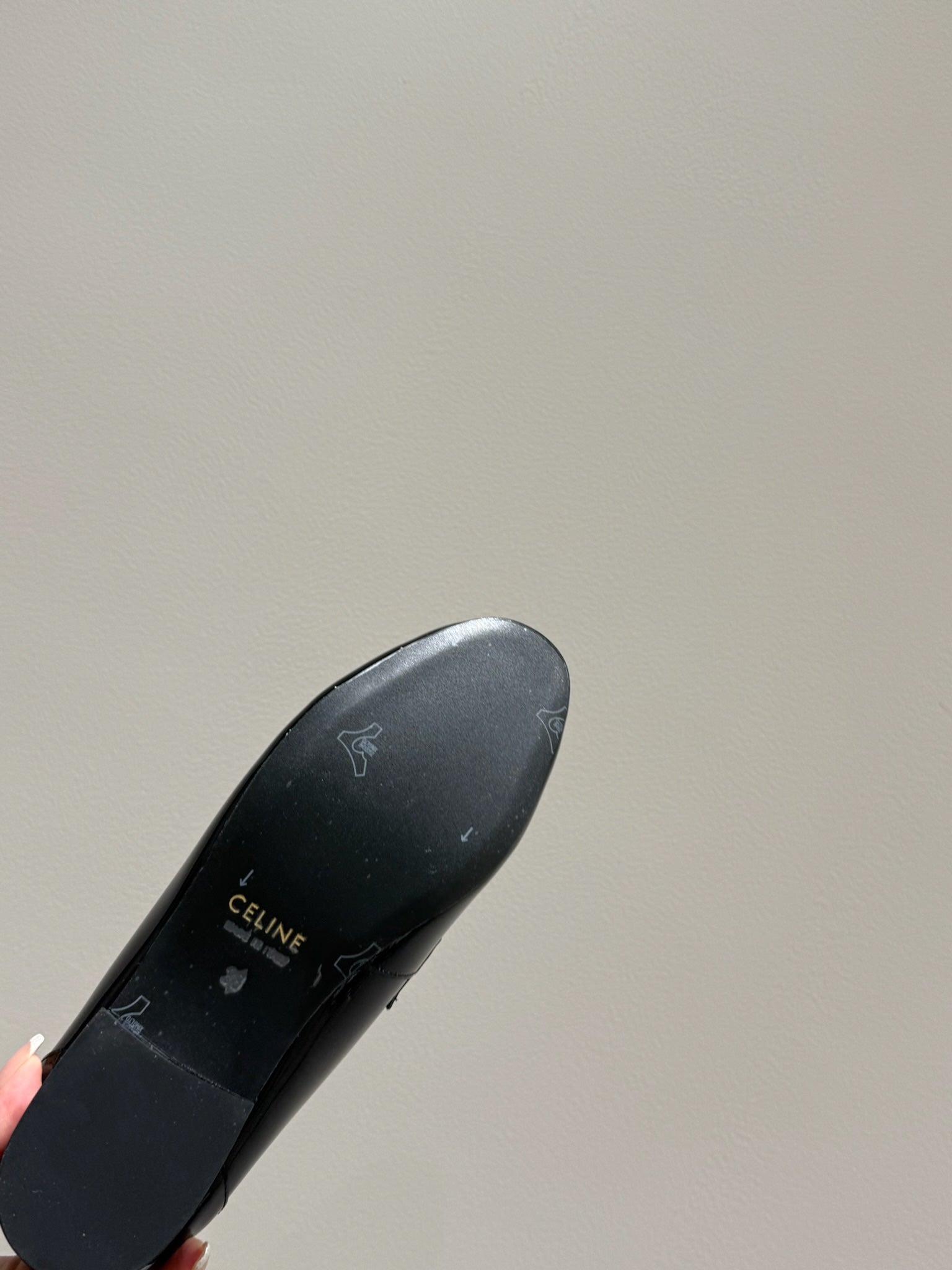 TRIOMPHE LOAFERS IN BLACK PATENT CALFSKIN