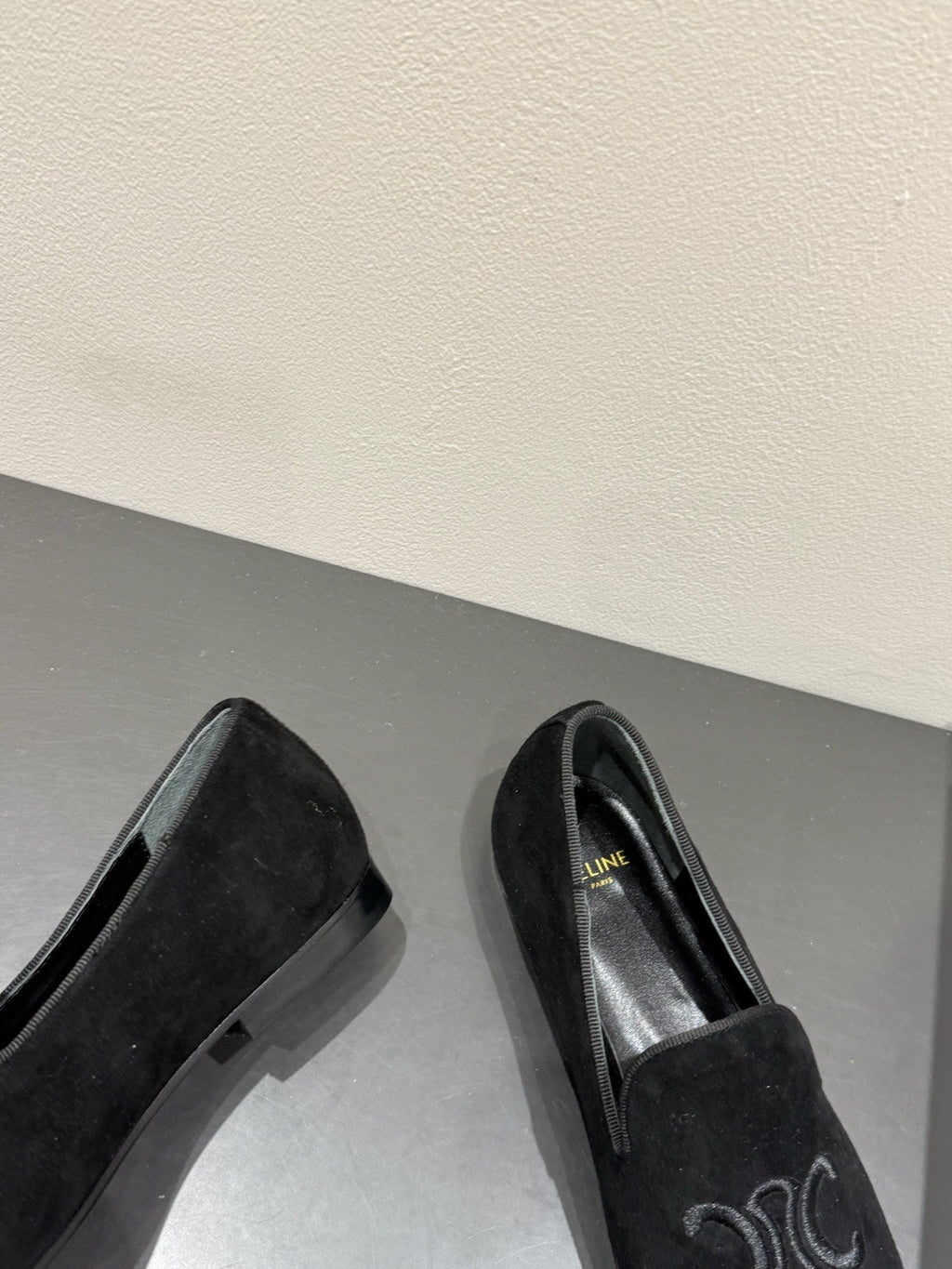 LOAFERS IN BLACK SUEDE EMBROIDERED LOGO