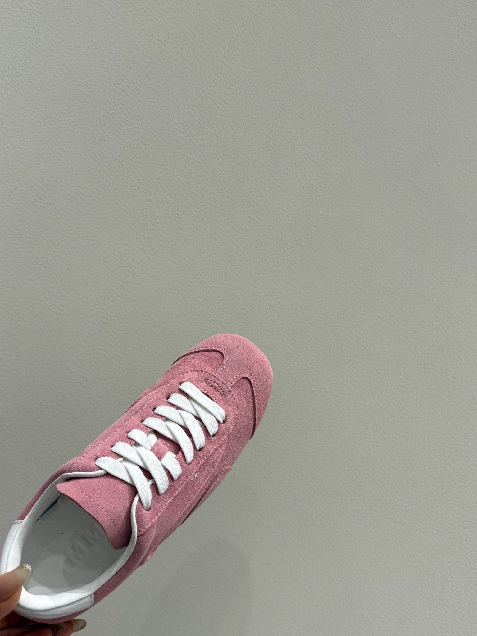 LACE-UP SNEAKER IN PINK SUEDE