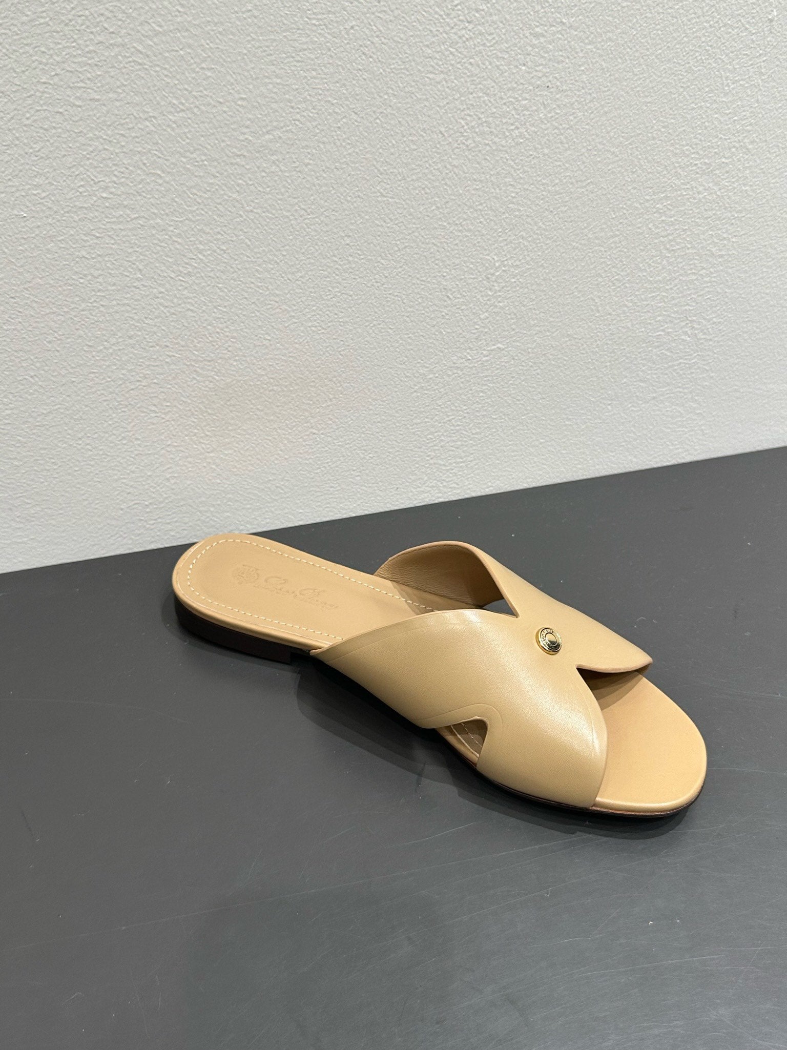 LP SANDALS 25S IN WARM BEIGE LAMBSKIN