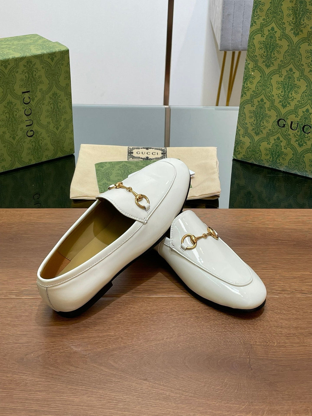 GG JORDAAN LOAFER GLOSSY WHITE LAMBSKIN