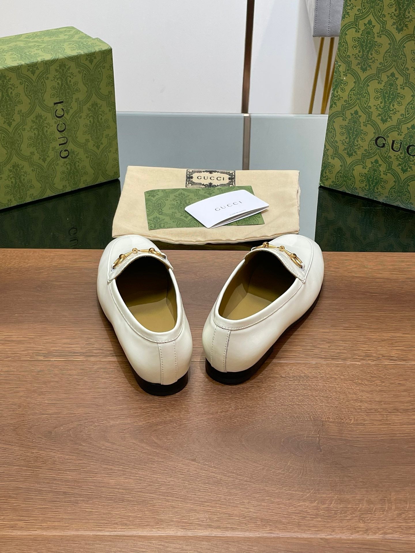 GG JORDAAN LOAFER GLOSSY WHITE LAMBSKIN