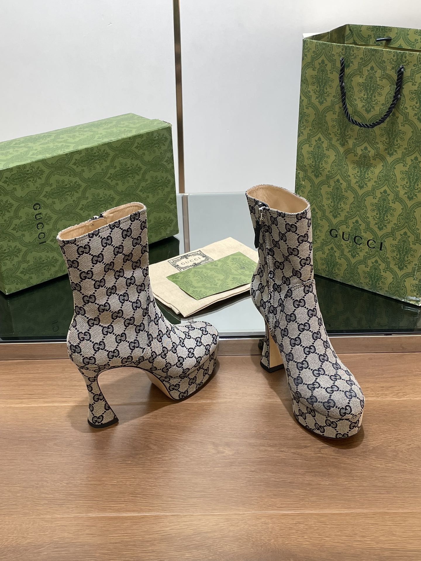 GG SHORT BOOTS 11.5 CM IN BLACK MIX BEIGE MONOGRAM JACQUARD FABRIC