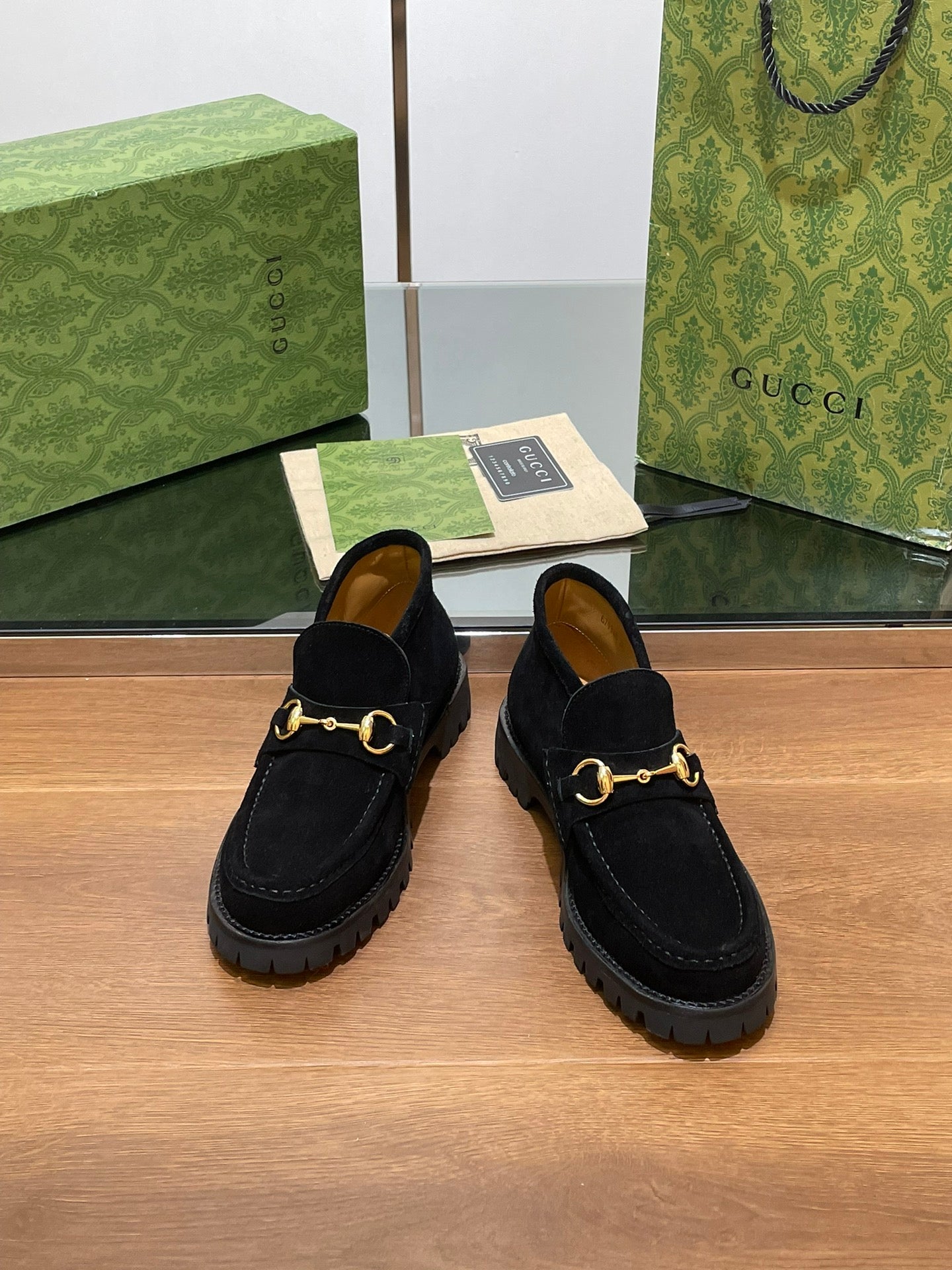 GG WOMEN'S HORSEBIT ANKLE BOOT IN BLACK SUEDE