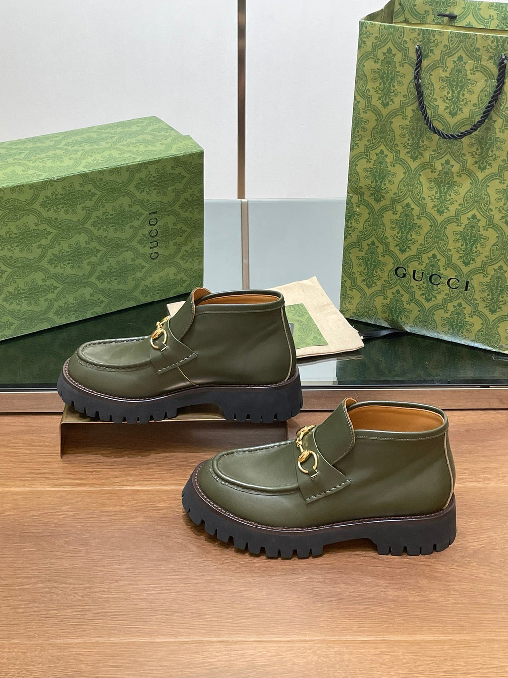 HORSEBIT ANKLE BOOTS 4.5CM IN ARMY GREEN CALFSKIN