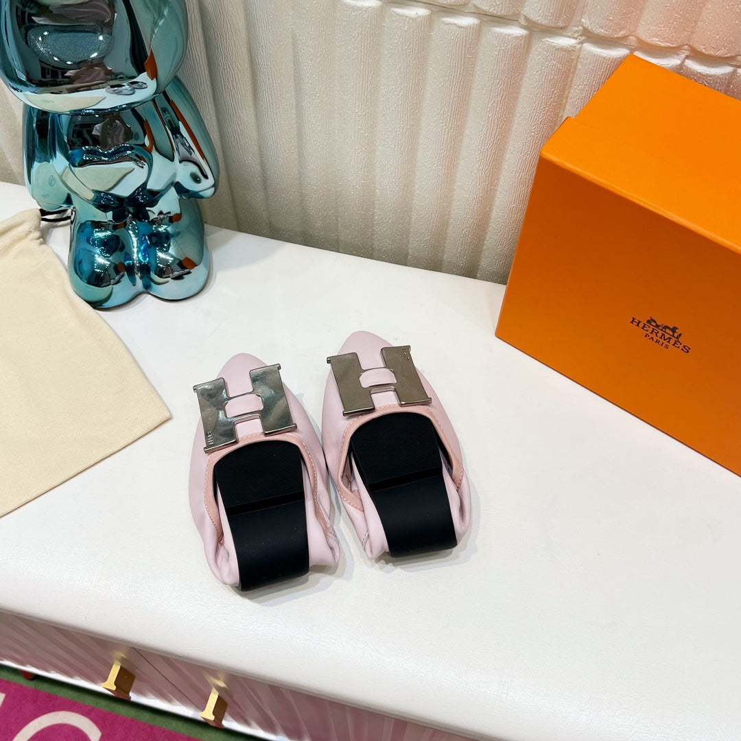 H-BUCKLE BALLLET FLAT LIGHT PINK CALFSKIN