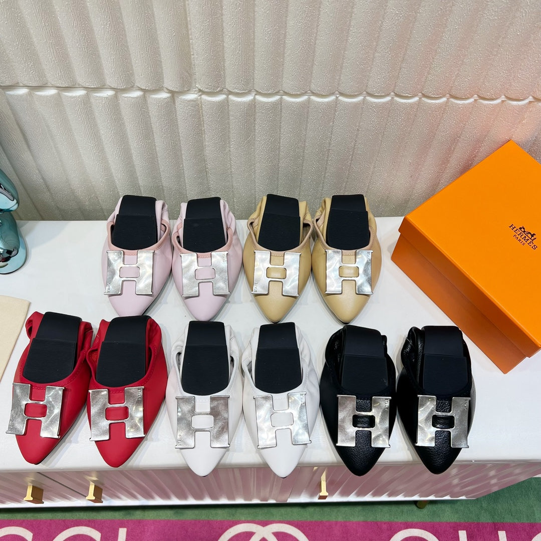 H-BUCKLE BALLLET FLAT BLACK CALFSKIN