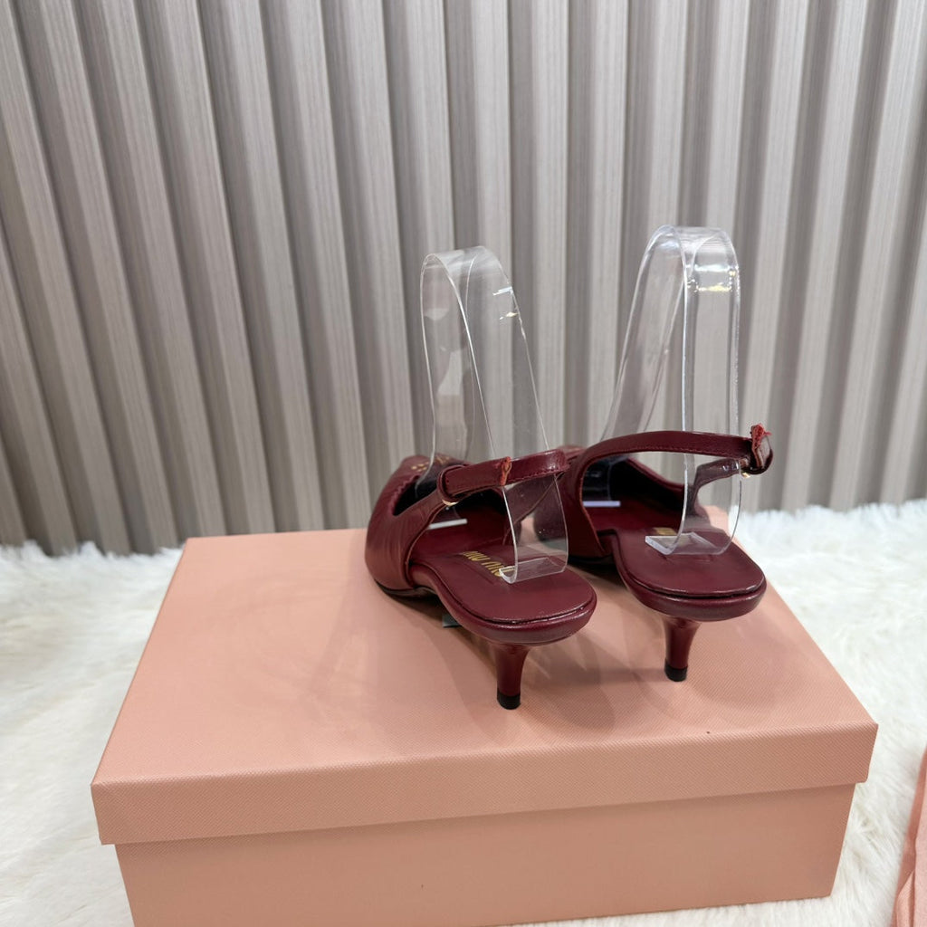 POINTED-TOE SLINGBACK IN WINE RED LAMBSKIN