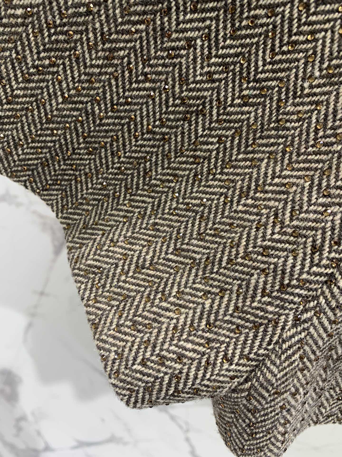 YSL 25S SHORT STYLE 10