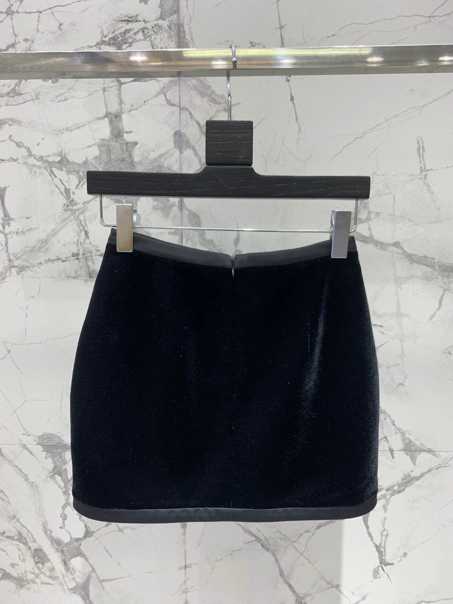 YSL 25S SKIRT STYLE 17