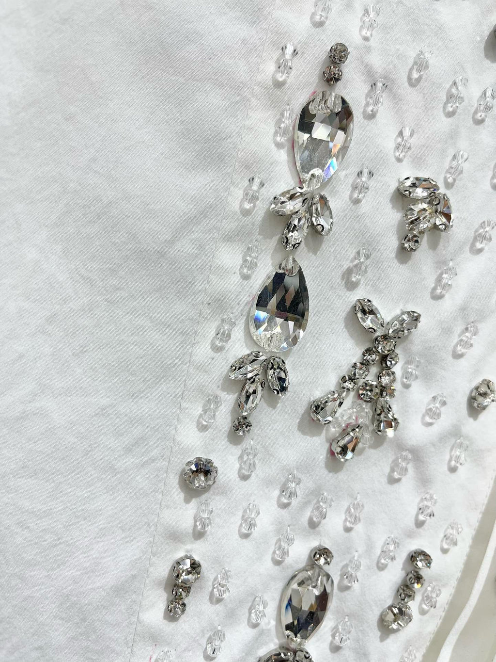 YSL 25S EMBELLISHED SHIRT STYLE 158