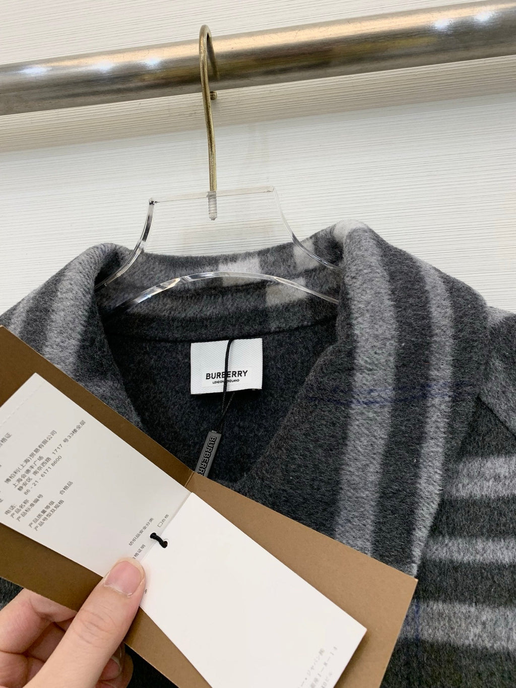 BURBERRY 25S COAT 245