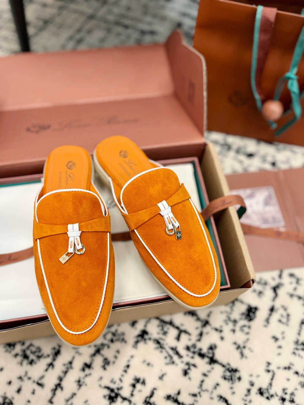 Loro Piana Carrot White Suede Charms Walk Flat Mules