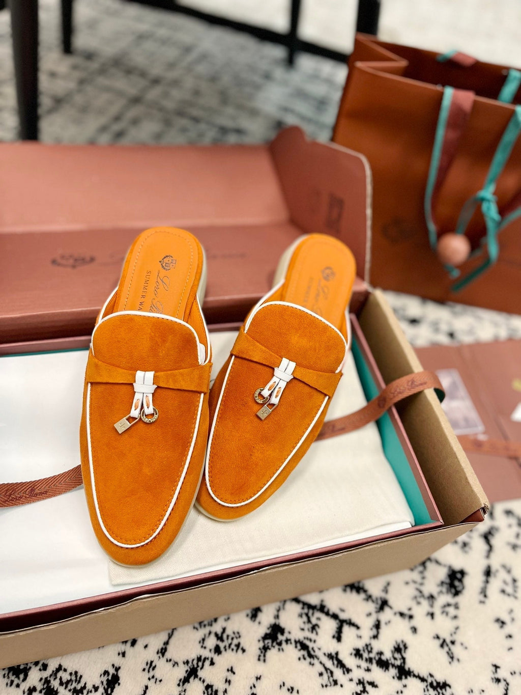 Loro Piana Carrot White Suede Charms Walk Flat Mules