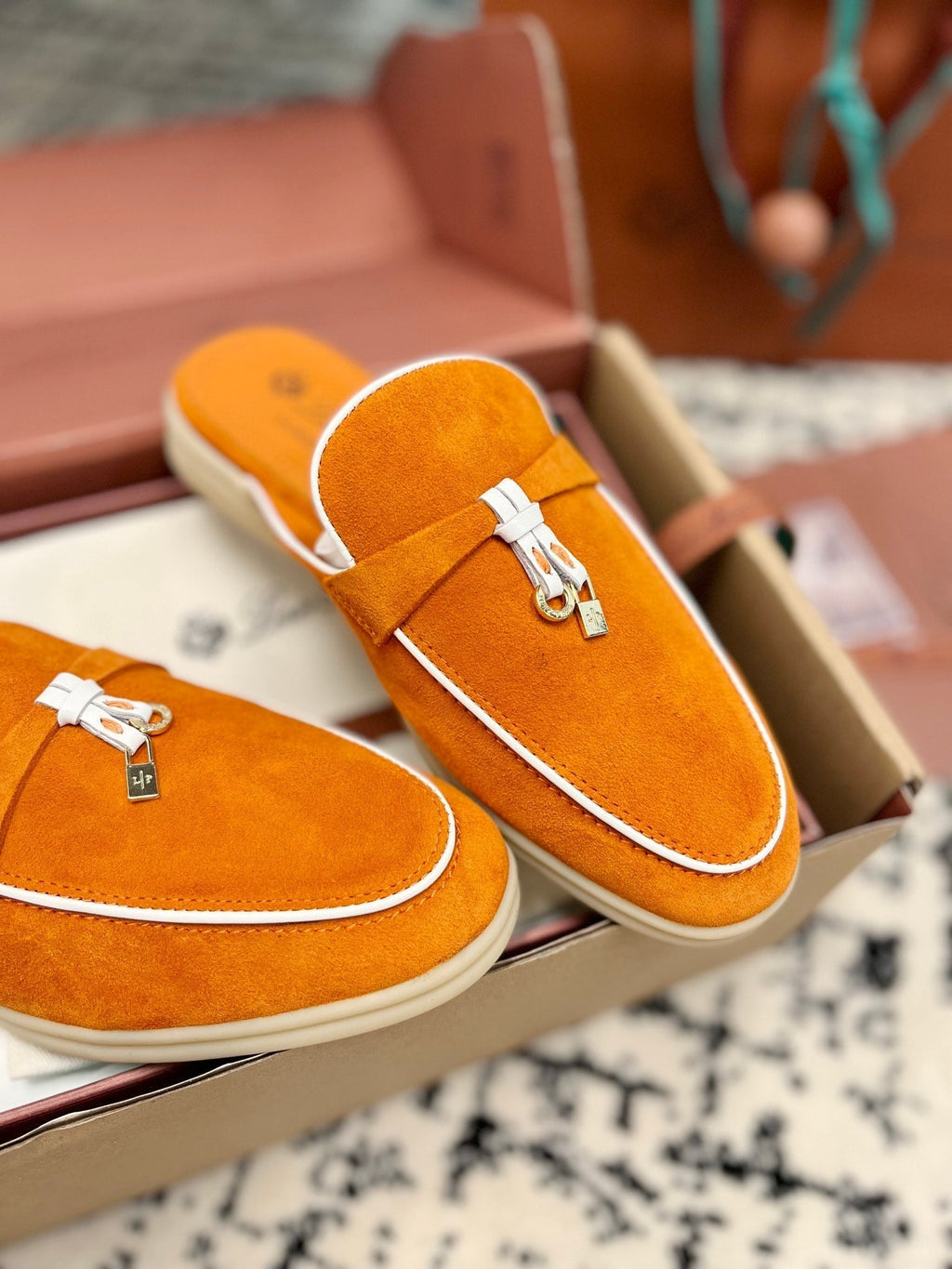 Loro Piana Carrot White Suede Charms Walk Flat Mules
