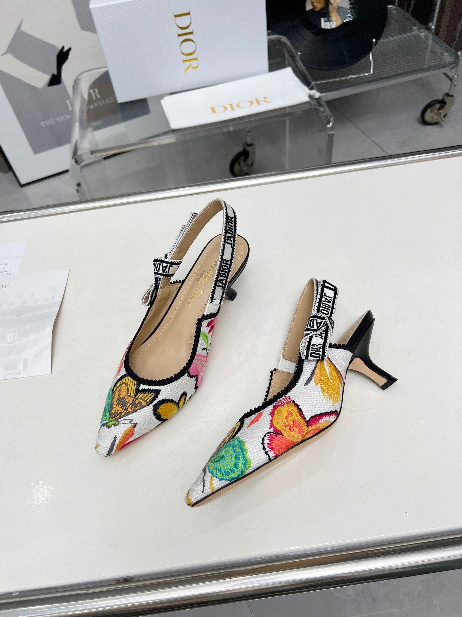 J'ADIOR SLINGBACK PUMP COLORFUL NATURAL RAFFIA AND EMBROIDERED COTTON 65 MM 130844