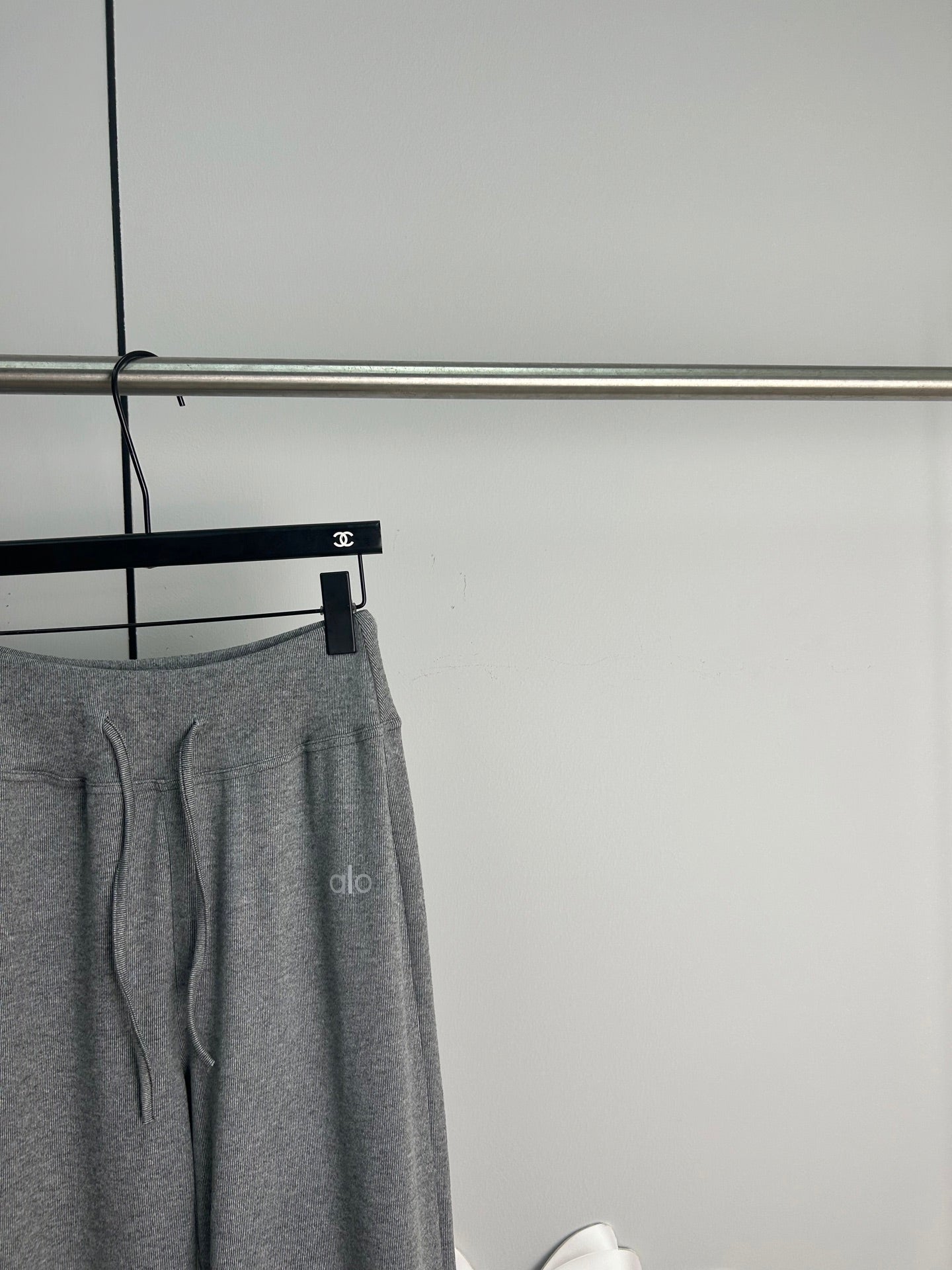 ALO WIDE-LEG TROUSERS STYLE 161