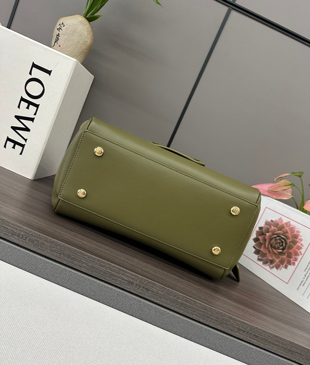 LOEWE 25S MADRID BAG 28 IN OLIVE GREEN CALFSKIN GOLD HARDWARE