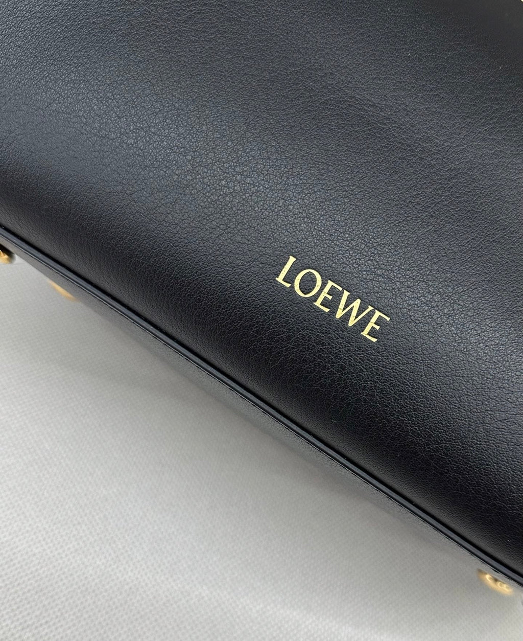 LOEWE 25S MEDIUM MADRID BAG 23 IN BLACK CALFSKIN GOLD HARDWARE