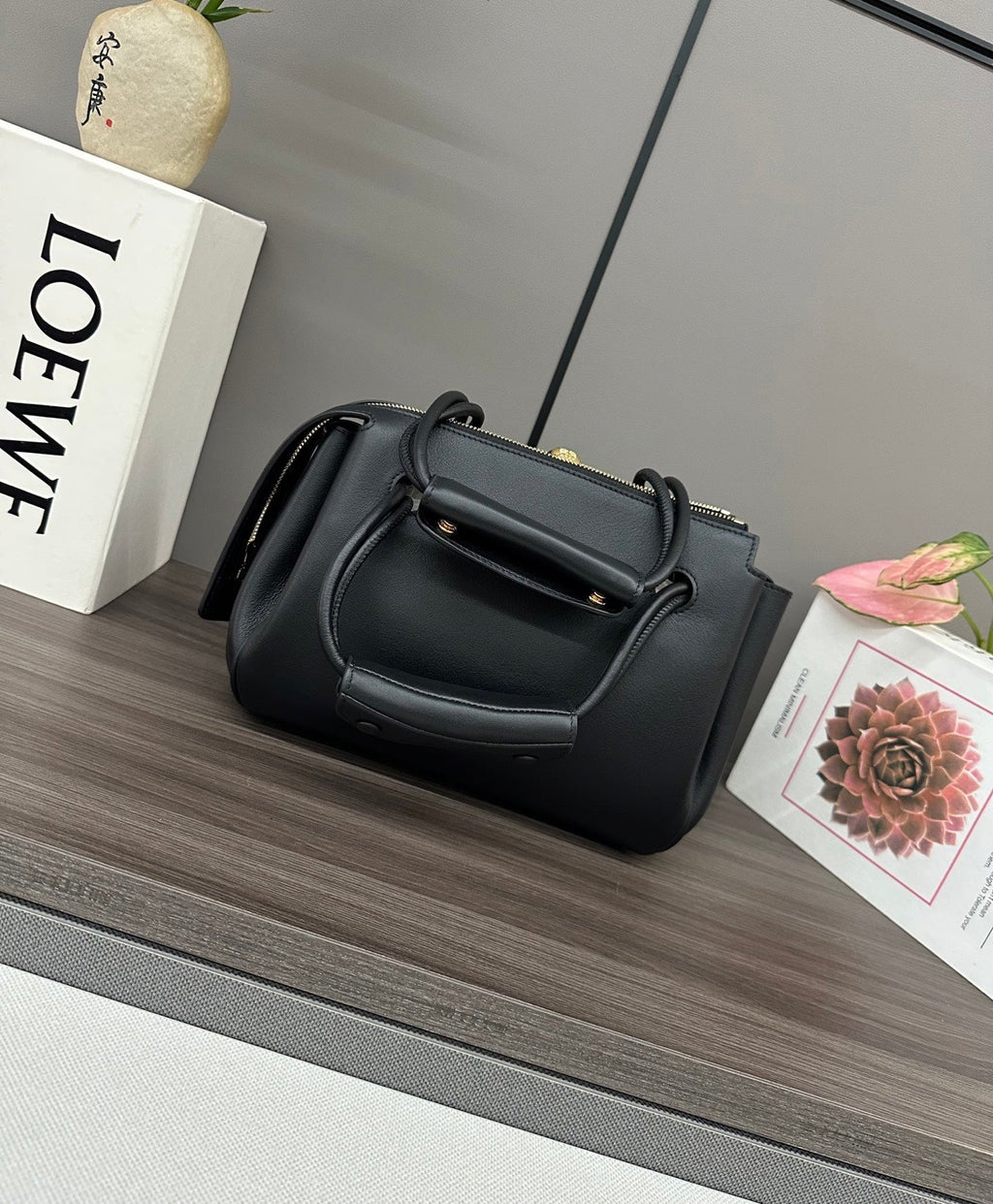 LOEWE 25S MEDIUM MADRID BAG 23 IN BLACK CALFSKIN GOLD HARDWARE