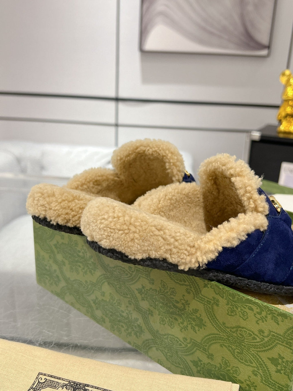 HORSEBIT MULE IN ROYAL BLUE SUEDE AND FLEECE LINING