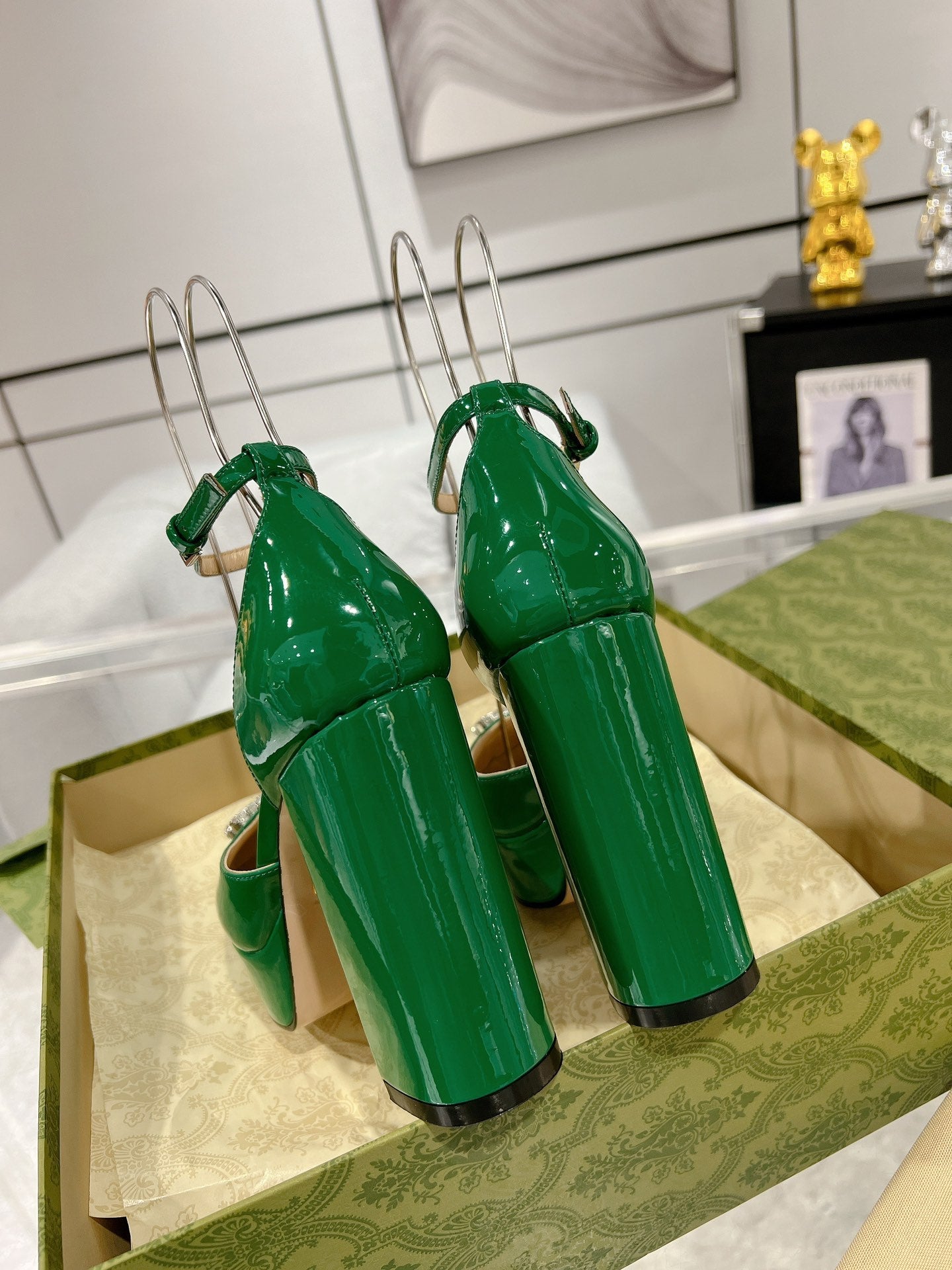 GG CRYSTALS PLATFORM PUMPS JADE GREEN CALFSKIN