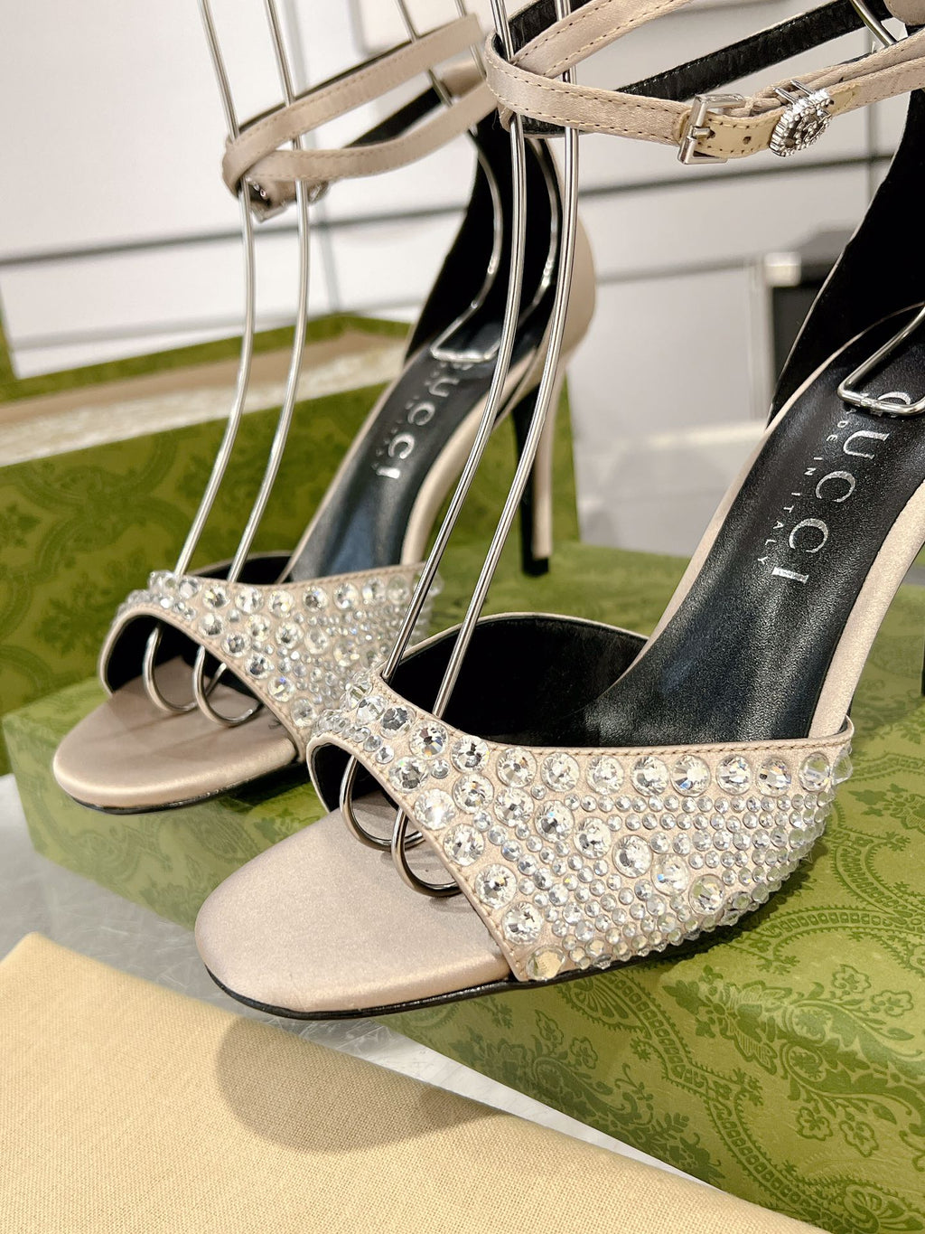 GG CRYSTAL CREAM HIGH HEEL SANDALS SATIN