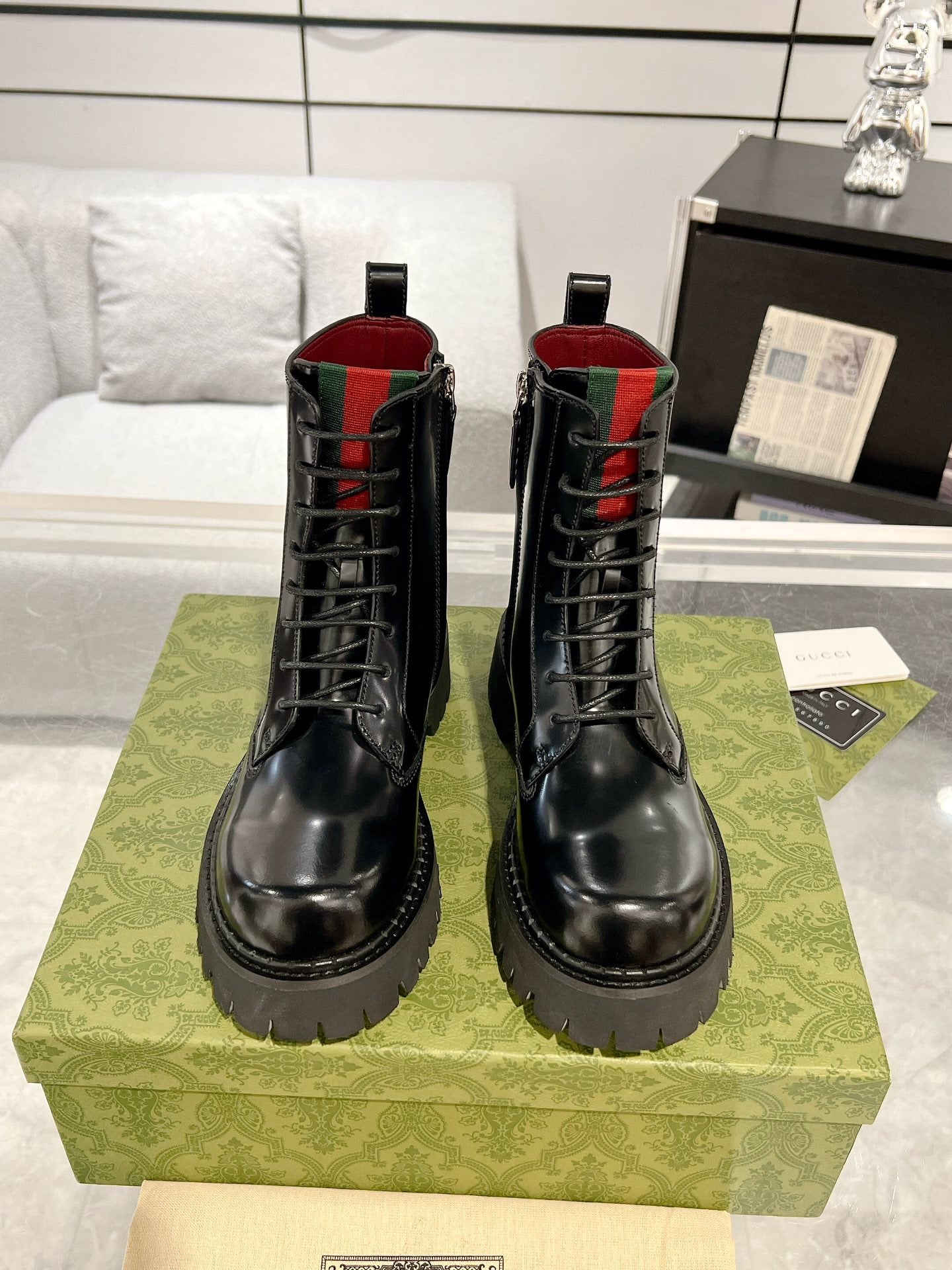 GG WEB ANKLE BOOTS IN BLACK CALFSKIN