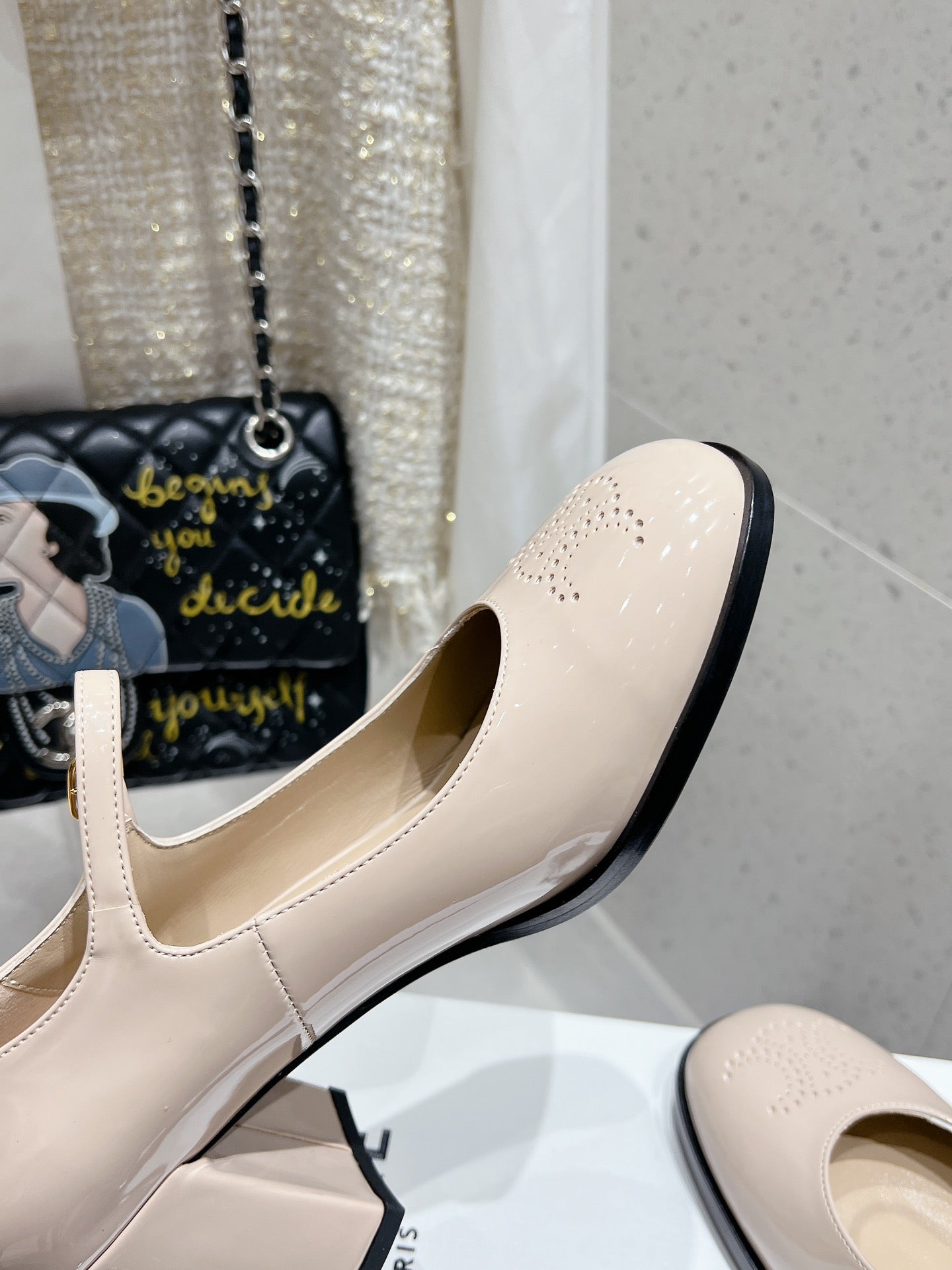 HIGH MARY JANE SHOES IN TAN BEIGE PATENT CALFSKIN