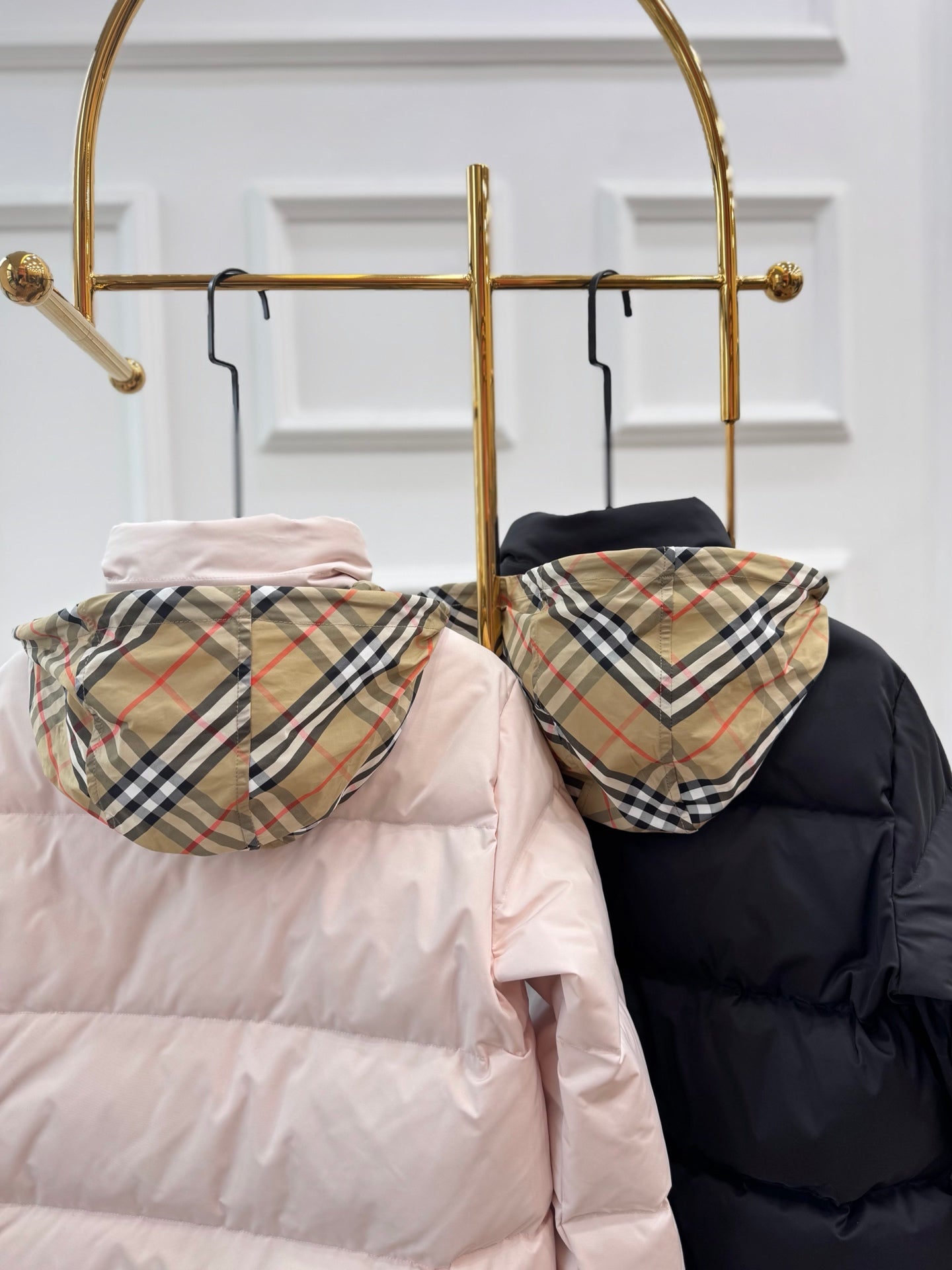 BURBERRY 25S DOWN JACKET 255