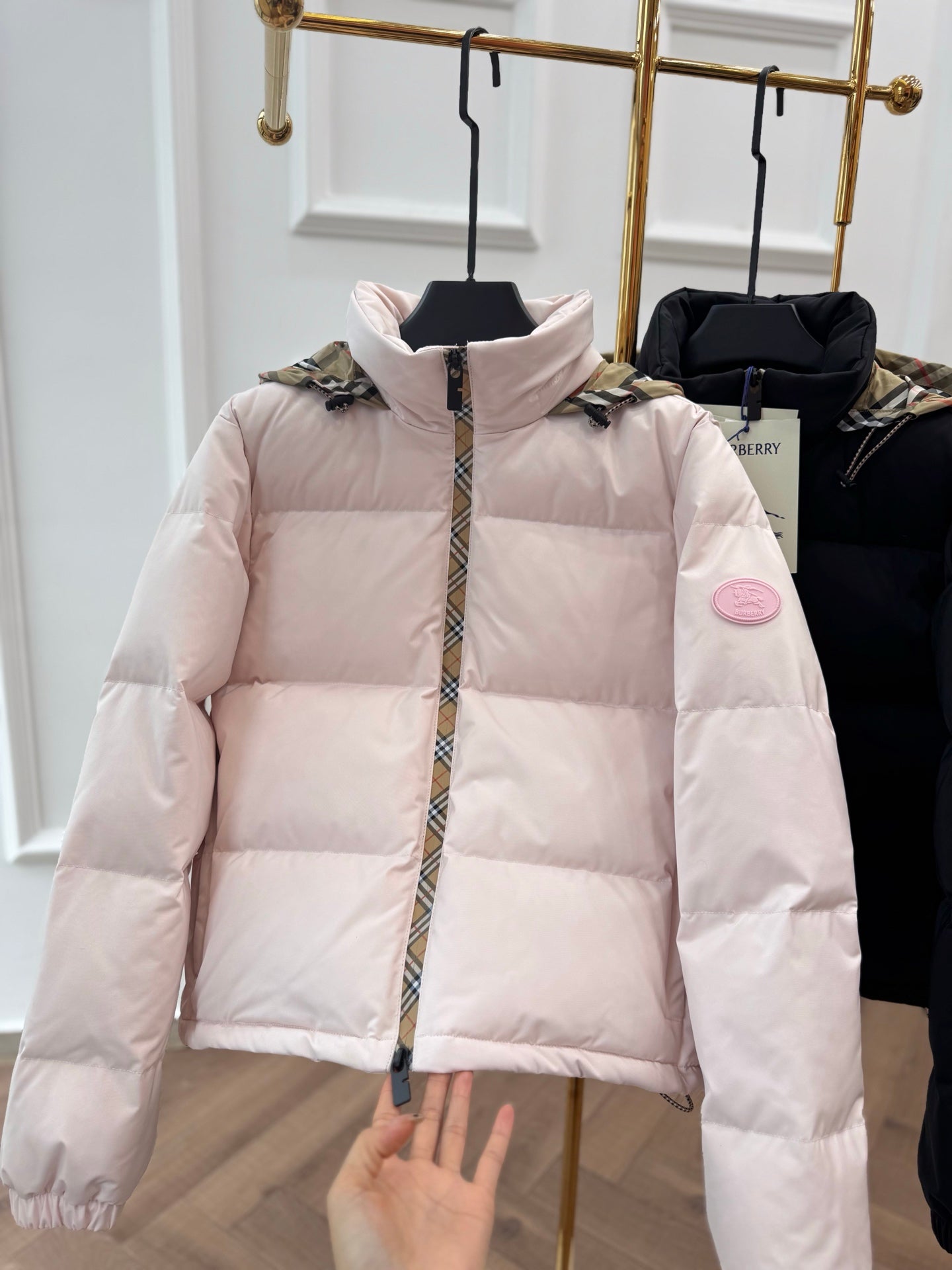 BURBERRY 25S DOWN JACKET 255