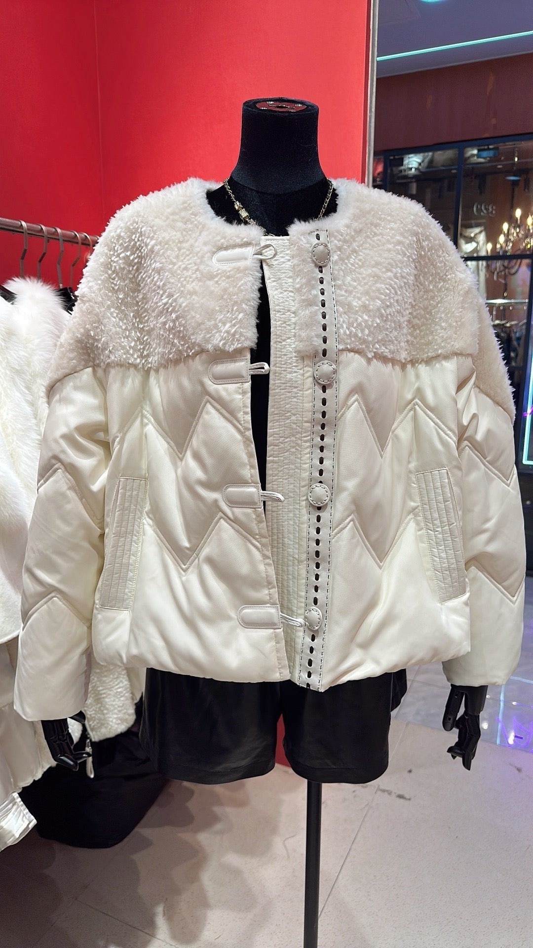 CELINE 25S DOWN JACKET 0076