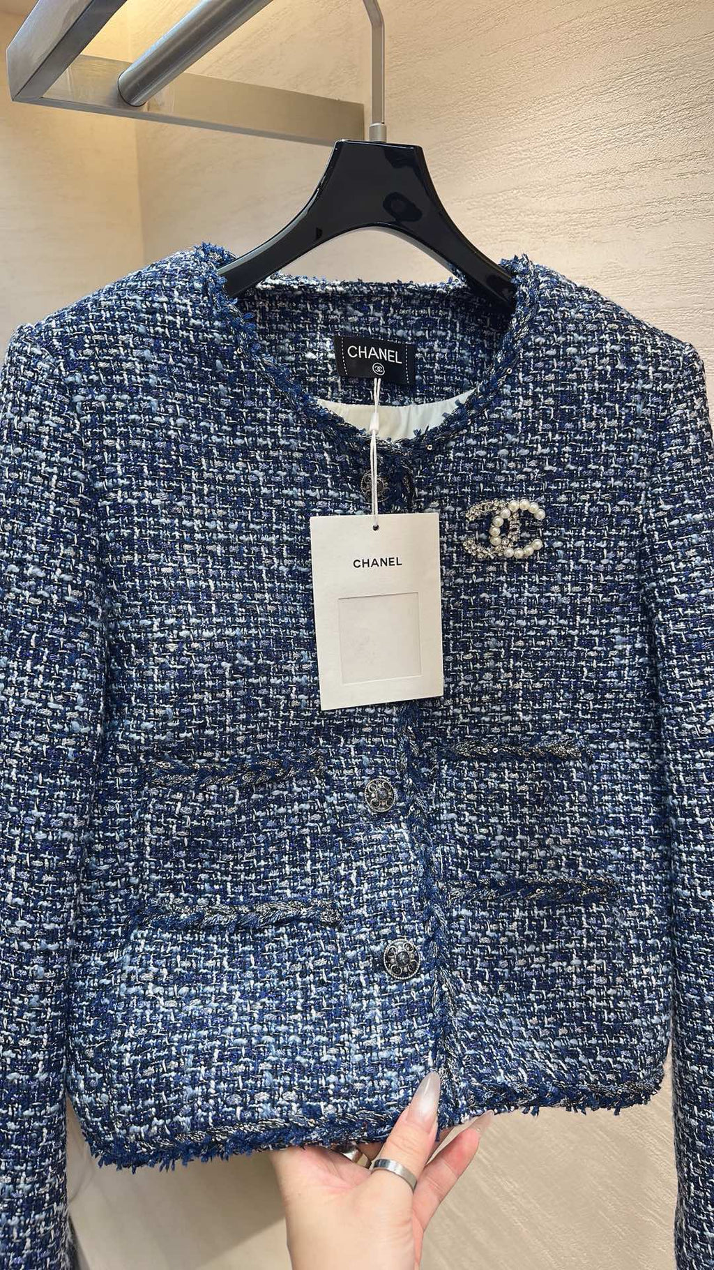 CHANEL 25S TWEED JACKET 495