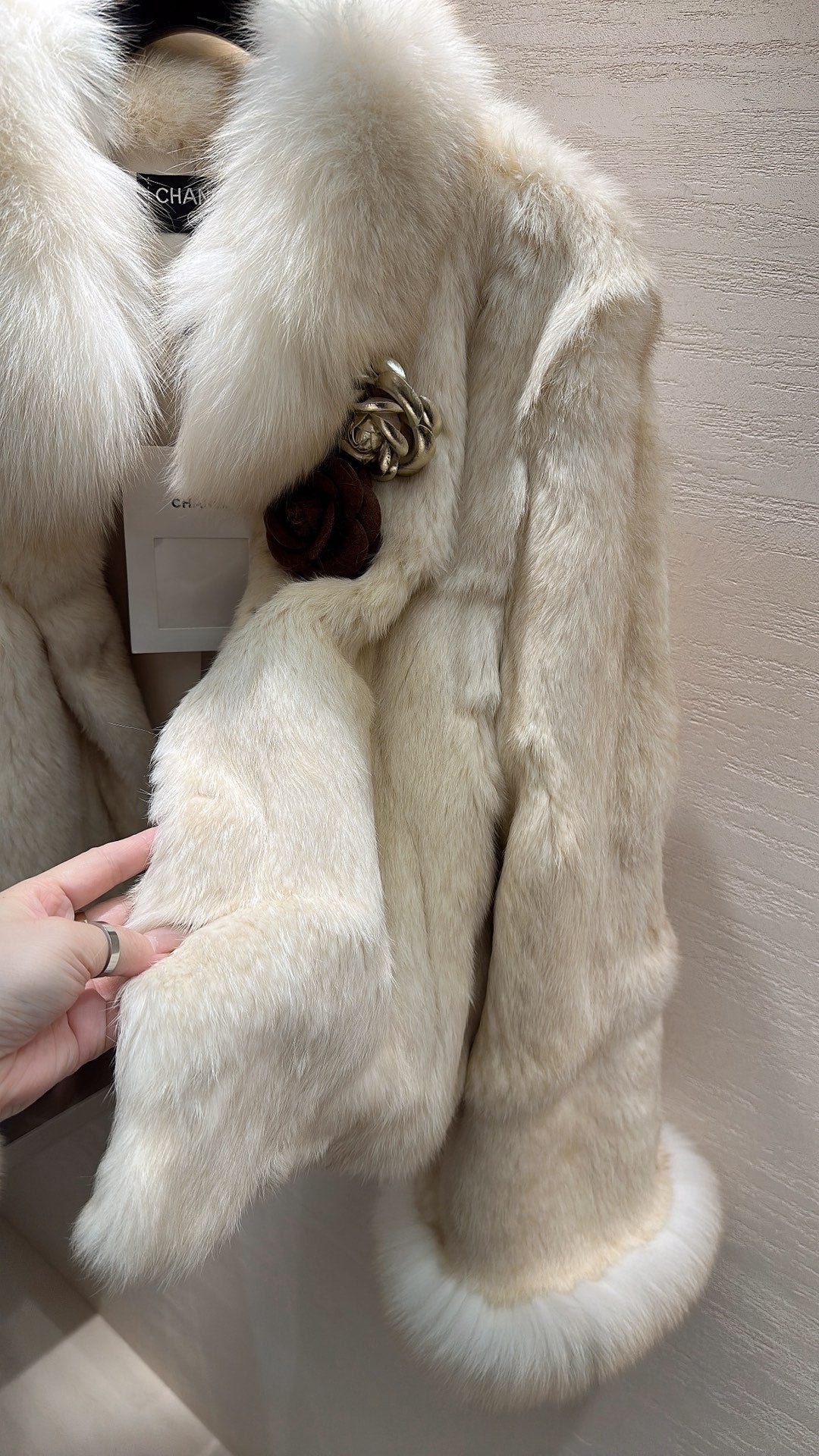 CHANEL 25S SNOW RABBIT FUR COAT 497