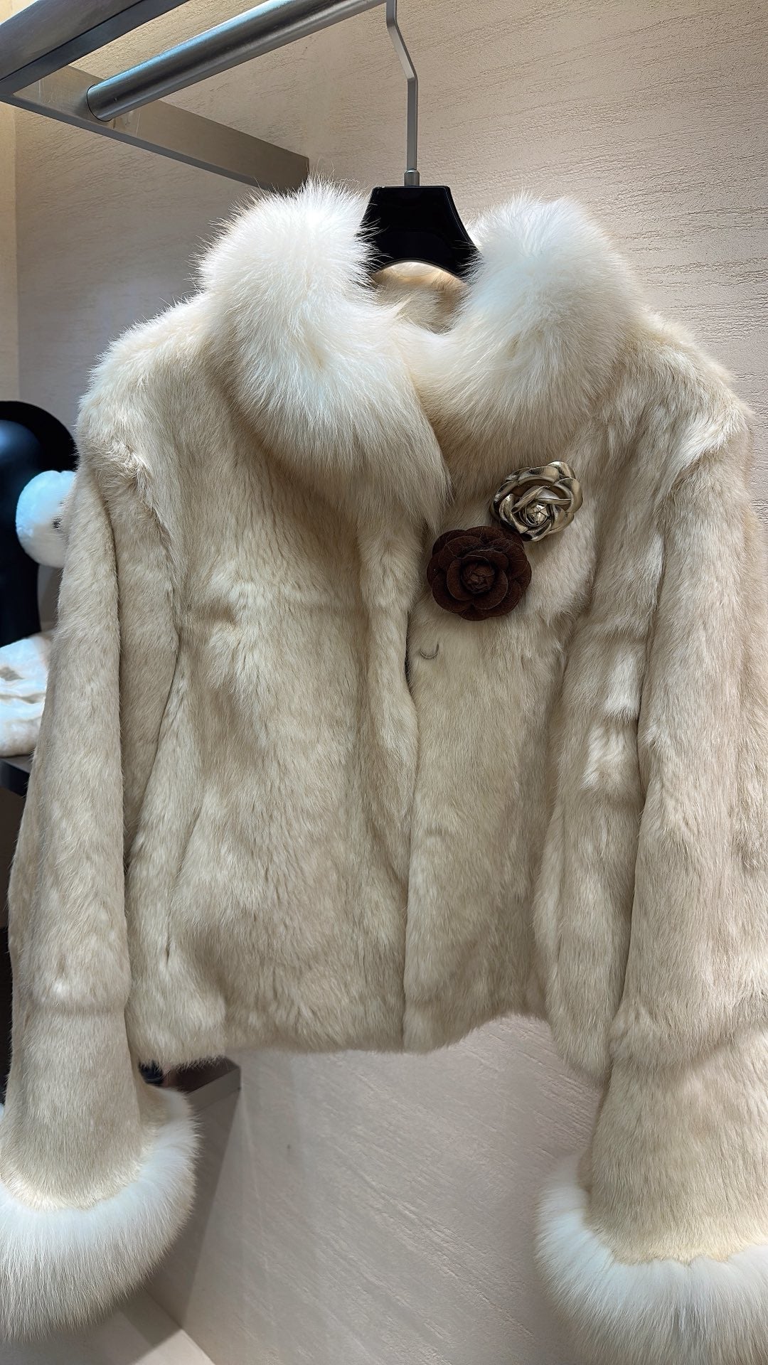 CHANEL 25S SNOW RABBIT FUR COAT 497