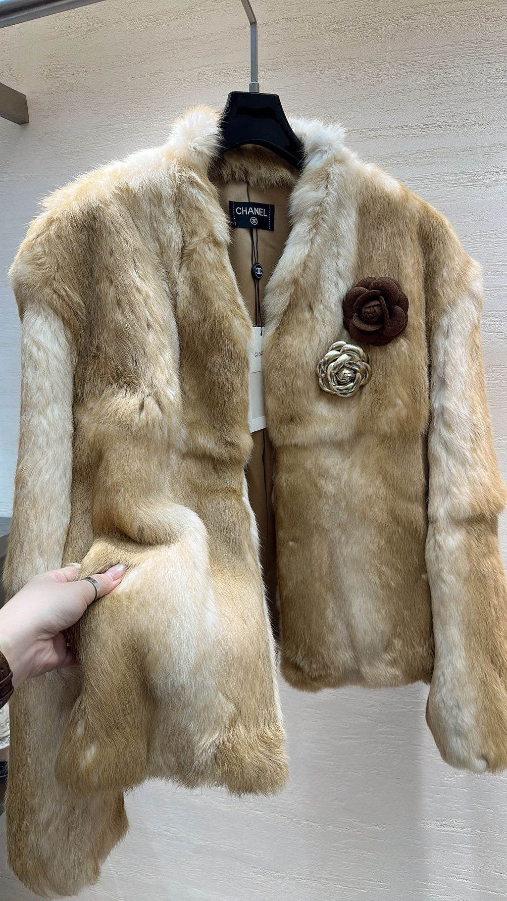 CHANEL 25S SNOW RABBIT FUR COAT 498