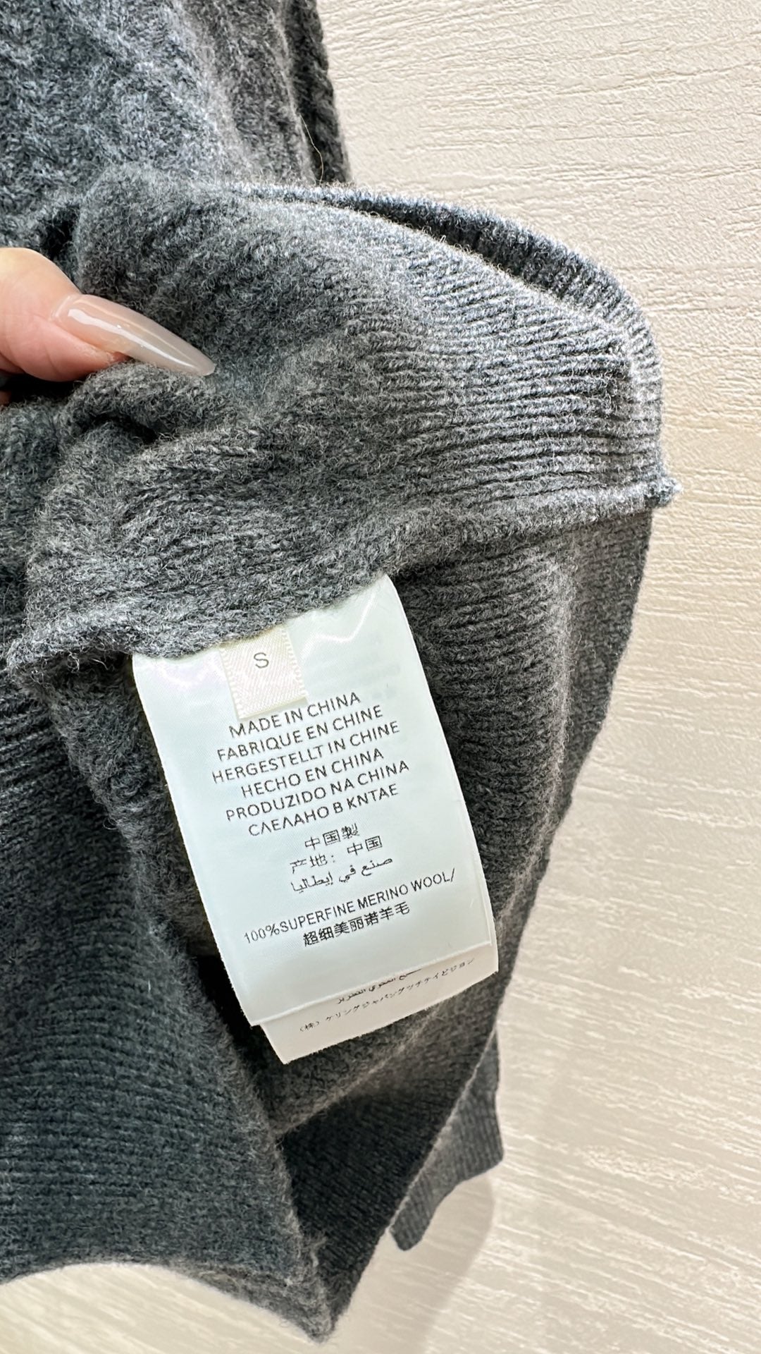 MIUMIU SWEATER STYLE 790