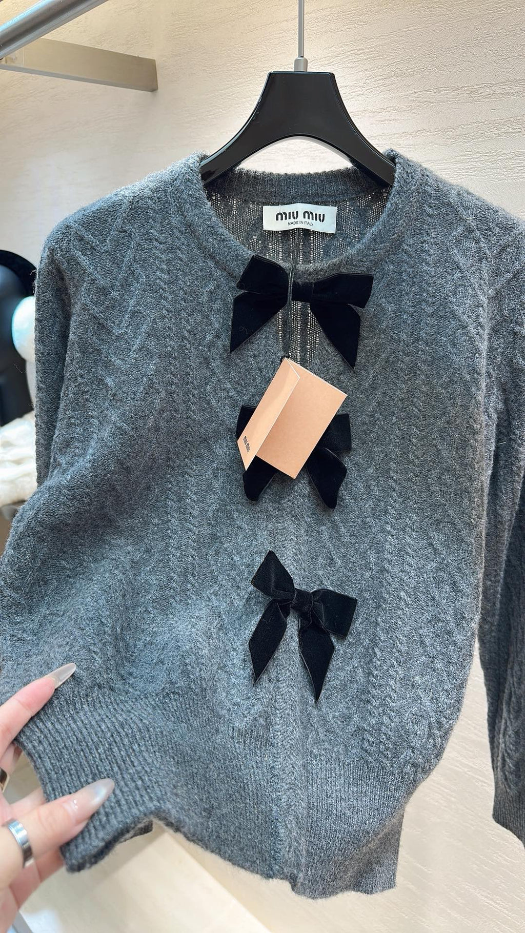 MIUMIU SWEATER STYLE 790