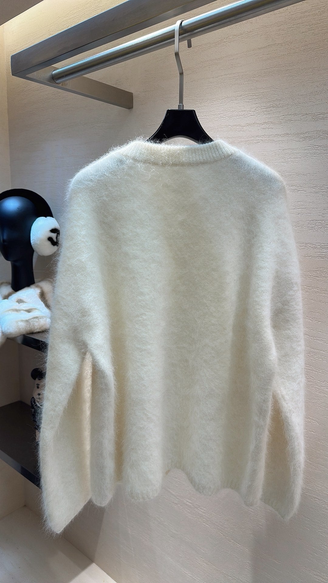 MIUMIU SWEATER STYLE 792