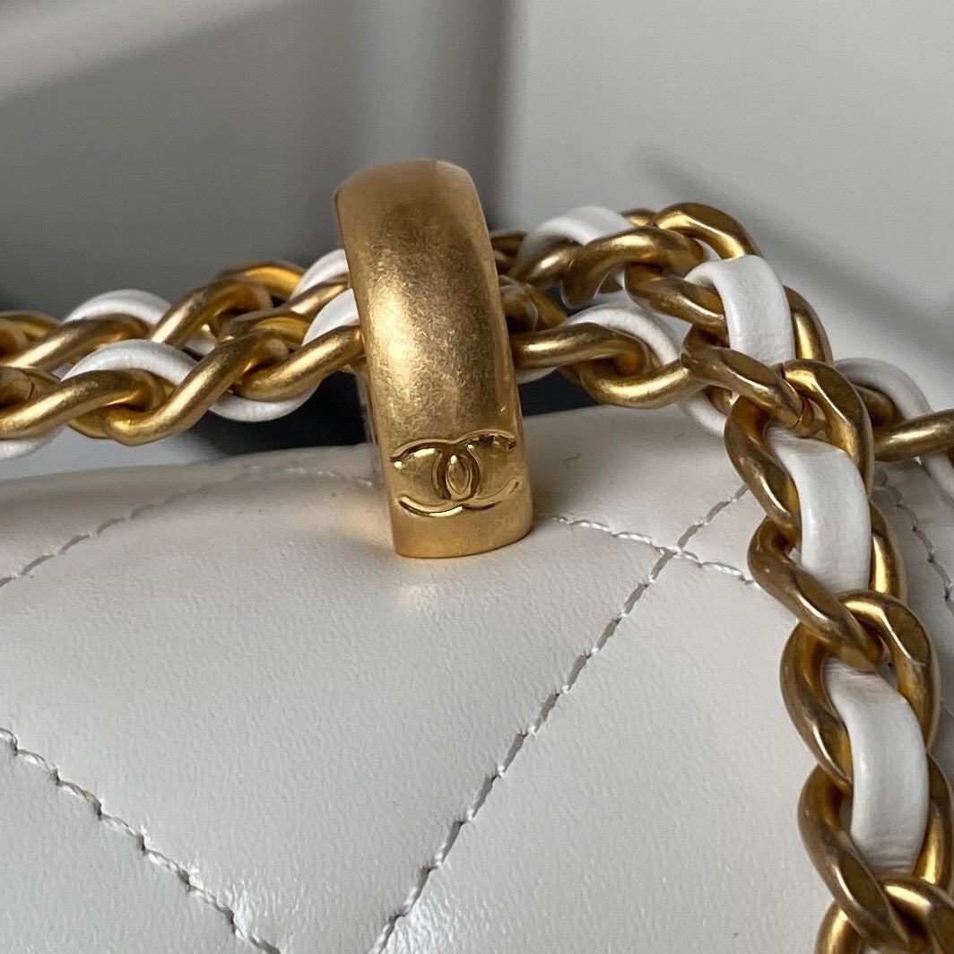 CHANEL 25S MINI FLAP BAG 19 IN WHITE CALFSKIN GOLD HARDWARE