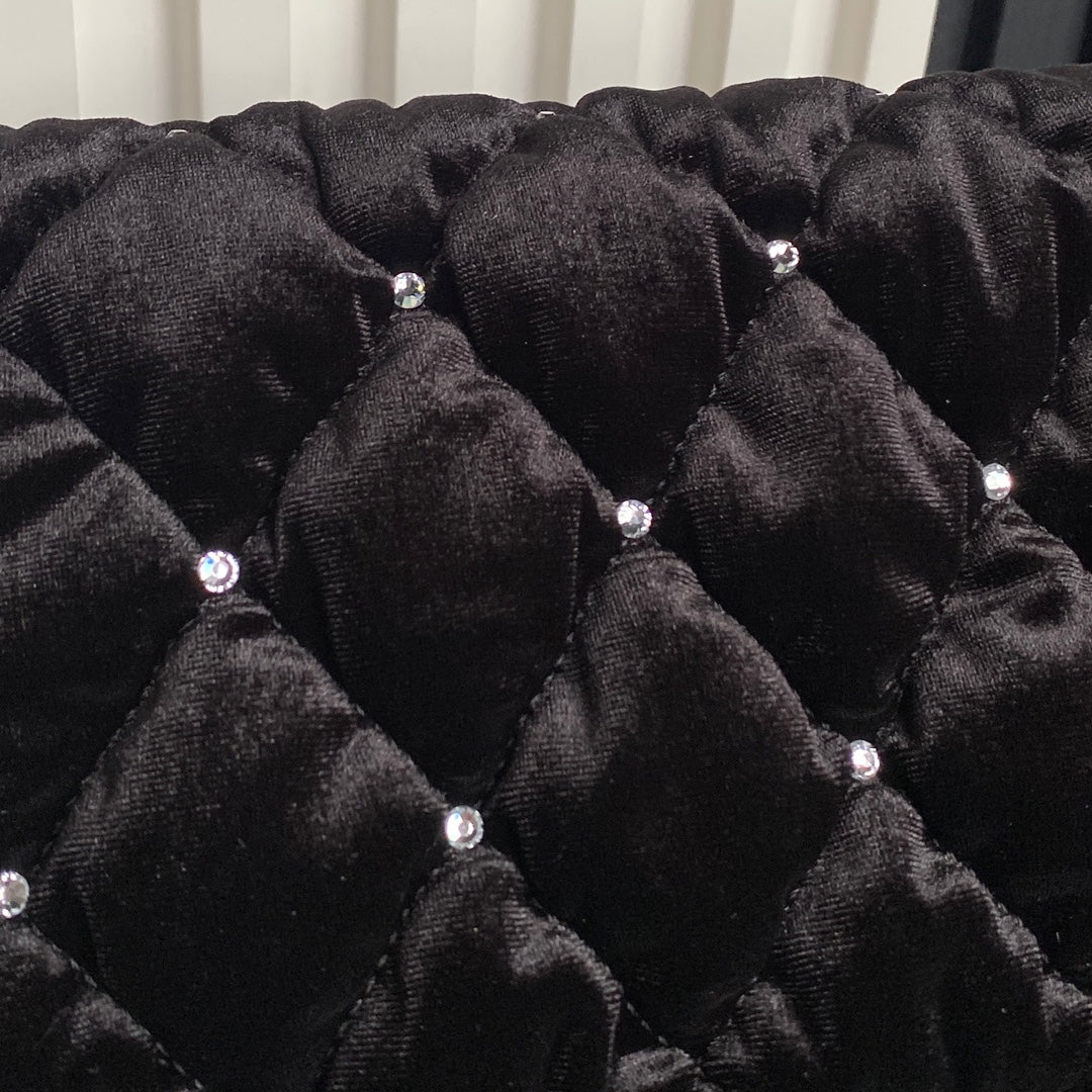 FLAP BAG 23 ATTACHED DIAMOND IN BLACK VELVET GOLD HARDWARE