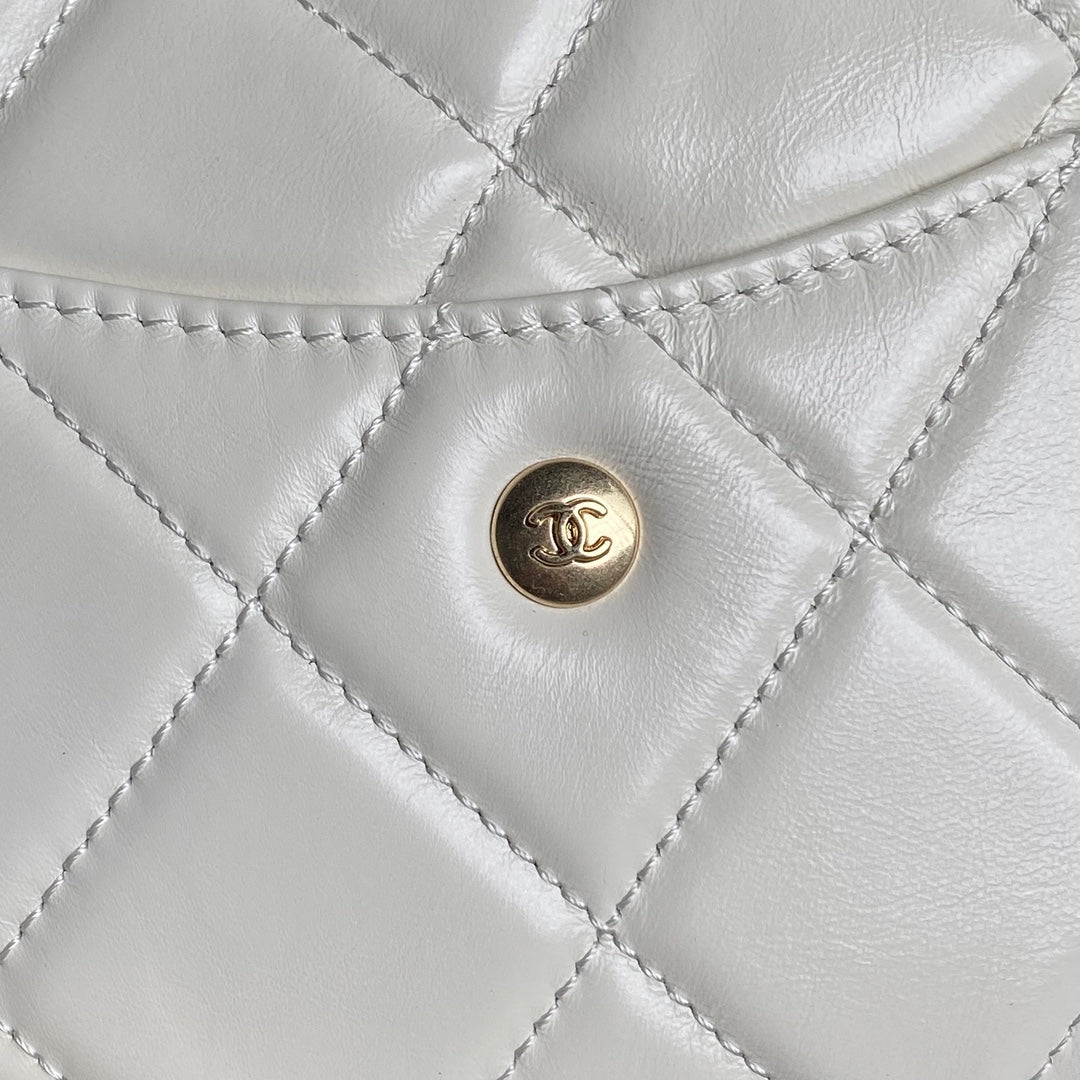 BOWLING BAG 29 IN OFF-WHITE CALFSKIN GOLD HARDWARE