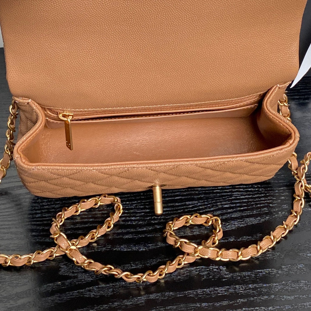 CHANEL 25S FLAP BAG 19 IN CARAMEL CALFSKIN GOLD HARDWARE