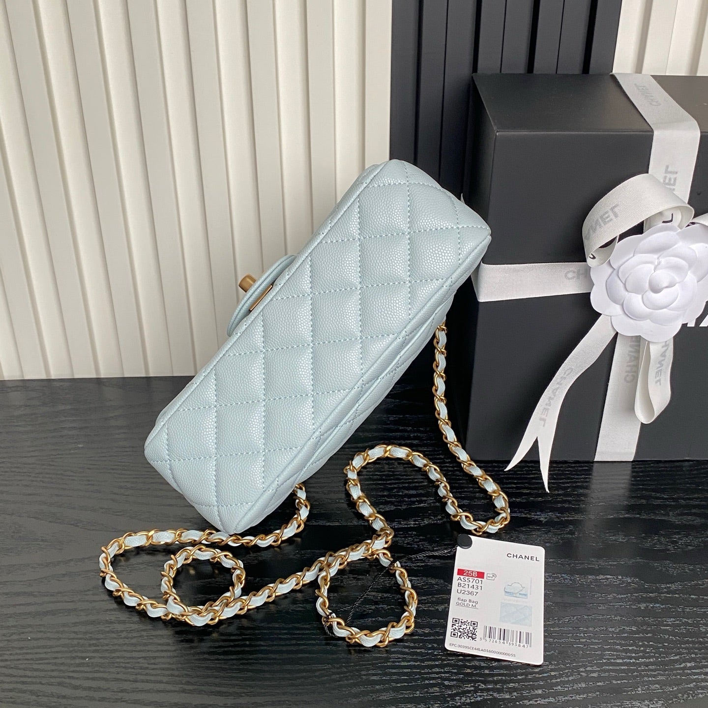 CHANEL 25S FLAP BAG 19 IN LIGHT BLUE CALFSKIN GOLD HARDWARE