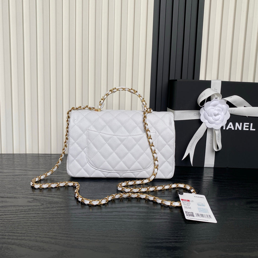 CHANEL 25S FLAP BAG 22 IN WHITE CALFSKIN GOLD HARDWARE