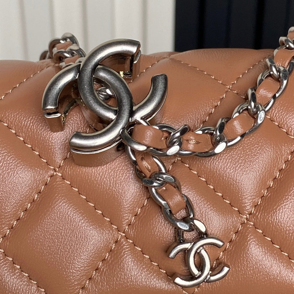 CHANEL 25S FLAP BAG 20 IN DARK CARAMEL CALFSKIN SILVER HARDWARE