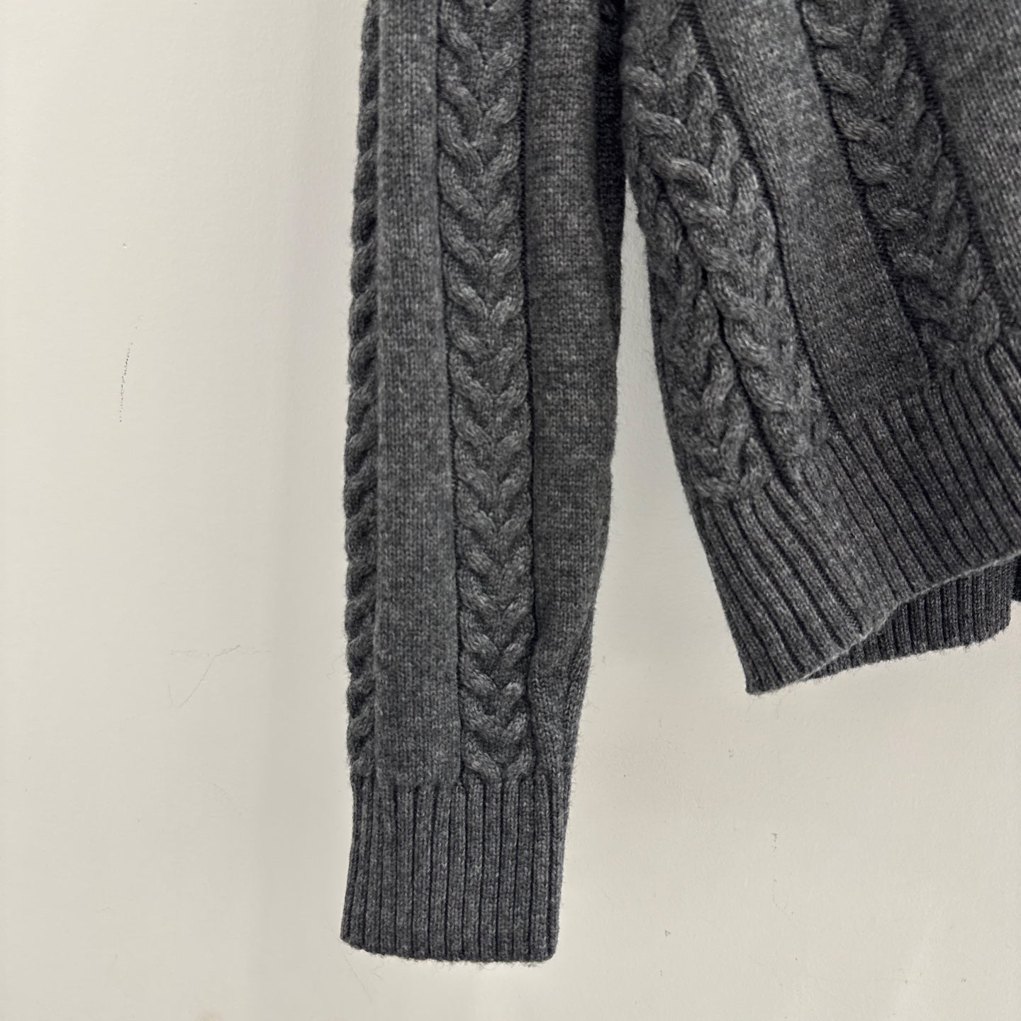 LOEWE SWEATER STYLE 322