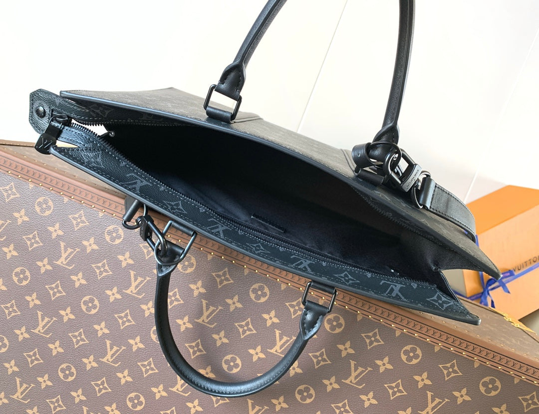 LV 25S SAC PLAT BAG 39 IN BLACK MONOGRAM ECLIPSE CANVAS